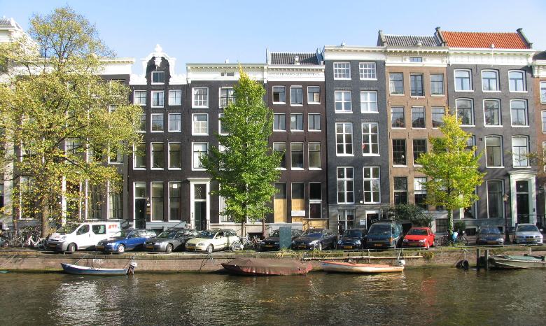 アムステルダムの記憶 アムステルダムの建築を訪ねて オランダ No 12 Tabi 世界の建築 お知らせ デザイナーズマンション 株式会社リネア建築企画