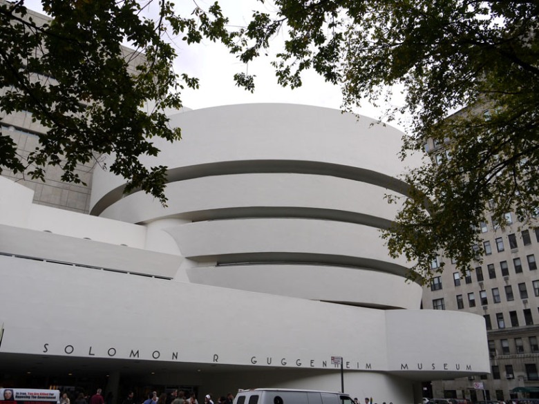 グッゲンハイム美術館 ニューヨーク フランク ロイド ライトを訪ねて アメリカ No Tabi 世界の建築 お知らせ デザイナーズマンション 株式会社リネア建築企画